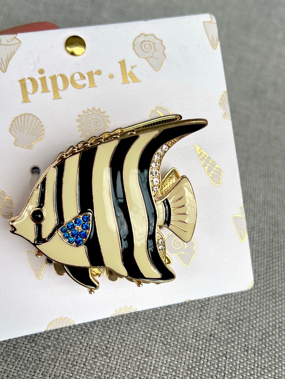 Piper K Fish hair claw jaw metal clip with blue and white crystals